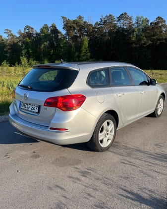 Opel Astra cena 27999 przebieg: 181000, rok produkcji 2015 z Zagórów małe 352